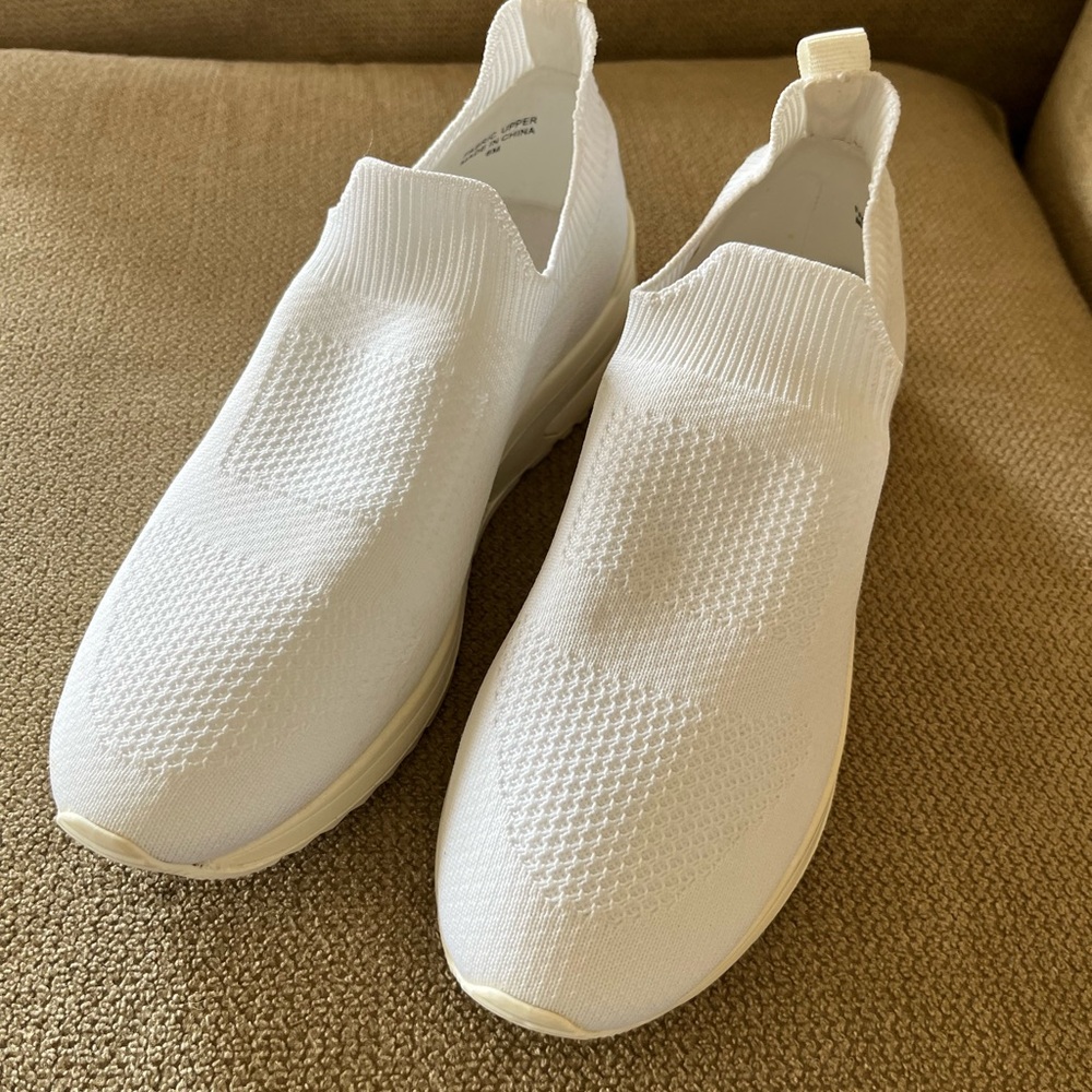Urban Sport by j/Slides White Slip On Sneakers Size 6M